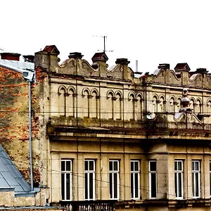 Otel Mini-hotel Under The Roof, Lviv