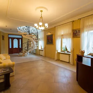 Otel 10, Lviv