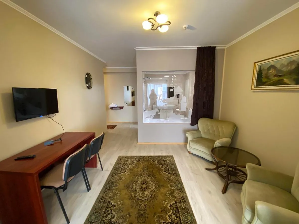 Autopark Hotel Lemberg 0*,