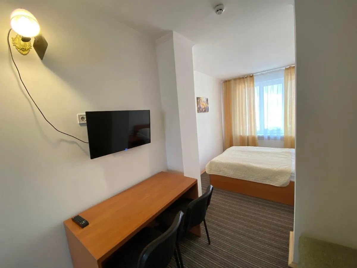 Autopark Hotel Lemberg