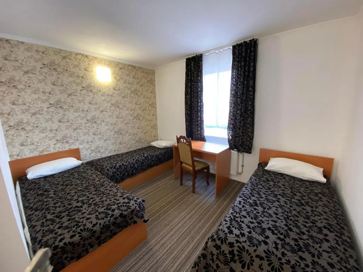 Autopark Hotel Lemberg